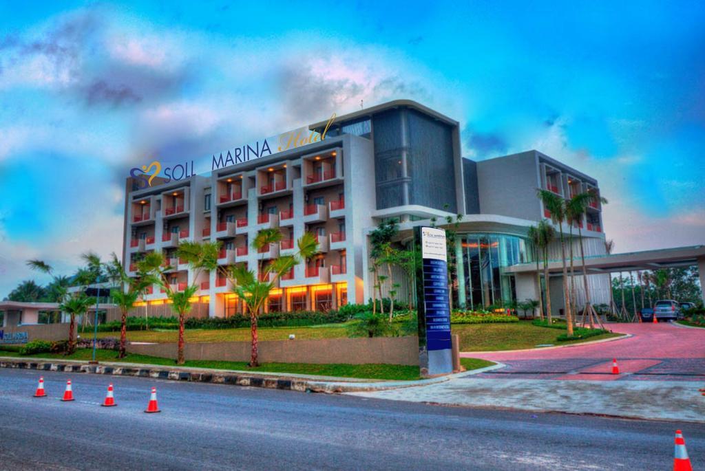 Soll Marina Hotel&Conference Center Bangka Pangkal Pinang Esterno foto